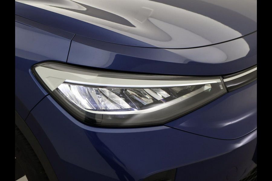 Volkswagen ID.4 FIRST 77 kWh 1st + 20 INCH LMV | TREKHAAK | CAMERA | SFEERVERLICHTING | ADAPTIVE CRUISE | STOELVERW.