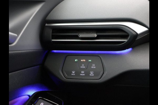 Volkswagen ID.4 FIRST 77 kWh 1st + 20 INCH LMV | TREKHAAK | CAMERA | SFEERVERLICHTING | ADAPTIVE CRUISE | STOELVERW.