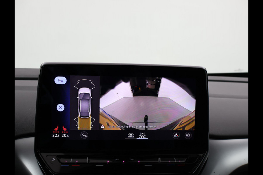 Volkswagen ID.4 FIRST 77 kWh 1st + 20 INCH LMV | TREKHAAK | CAMERA | SFEERVERLICHTING | ADAPTIVE CRUISE | STOELVERW.