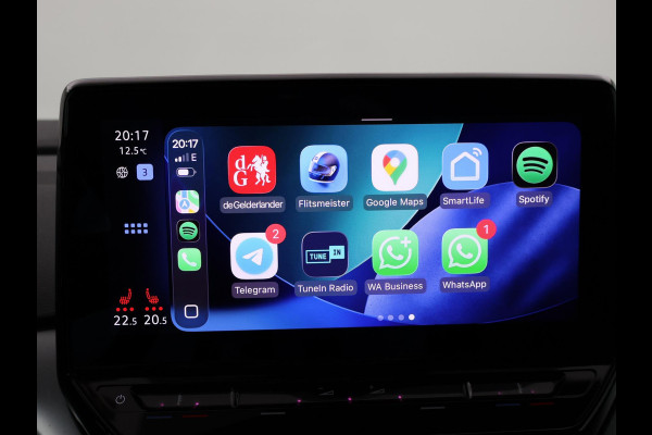 Volkswagen ID.4 FIRST 77 kWh 1st + 20 INCH LMV | TREKHAAK | CAMERA | SFEERVERLICHTING | ADAPTIVE CRUISE | STOELVERW.