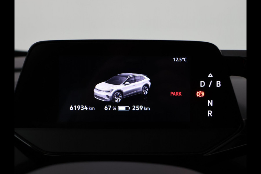 Volkswagen ID.4 FIRST 77 kWh 1st + 20 INCH LMV | TREKHAAK | CAMERA | SFEERVERLICHTING | ADAPTIVE CRUISE | STOELVERW.
