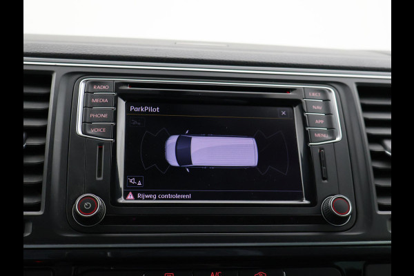 Volkswagen Transporter 2.0 TDI 150 PK DSG DUBBEL CABINE HIGHLINE + LEDER | CAMERA | LED | CARPLAY | T-EDITION