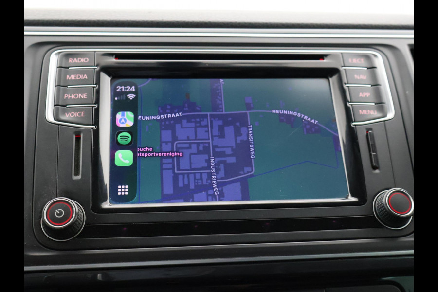 Volkswagen Transporter 2.0 TDI 150 PK DSG DUBBEL CABINE HIGHLINE + LEDER | CAMERA | LED | CARPLAY | T-EDITION