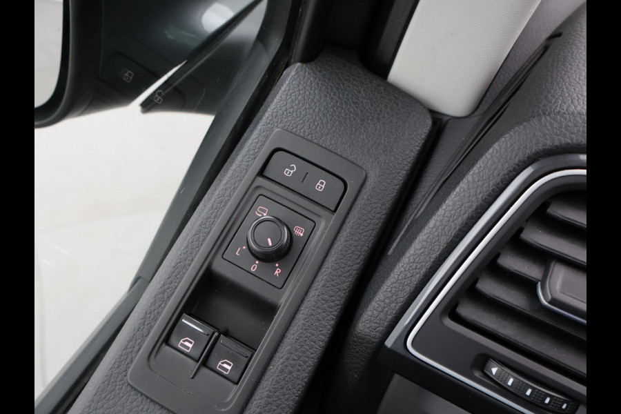 Volkswagen Transporter 2.0 TDI 150 PK DSG DUBBEL CABINE HIGHLINE + LEDER | CAMERA | LED | CARPLAY | T-EDITION