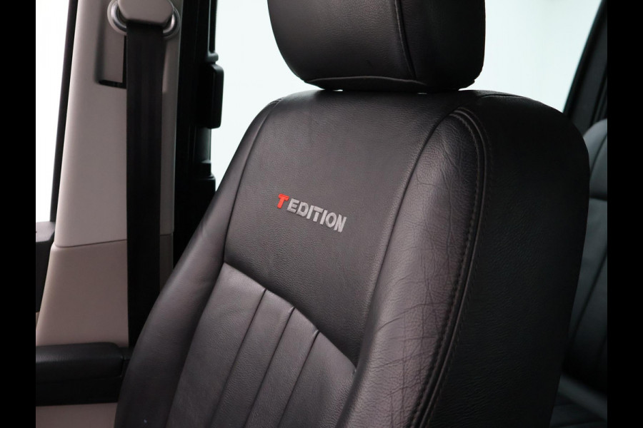 Volkswagen Transporter 2.0 TDI 150 PK DSG DUBBEL CABINE HIGHLINE + LEDER | CAMERA | LED | CARPLAY | T-EDITION