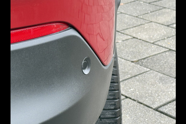 Opel Grandland X BWJ 2019 | 1.2T 131PK Bus Executive AUTOMAAT | TREKHAAK | CAMERA A | LEDER/STOF | NAVI | CLIMA | STOELVERW | CARPLAY | PRIVACY GLASS |