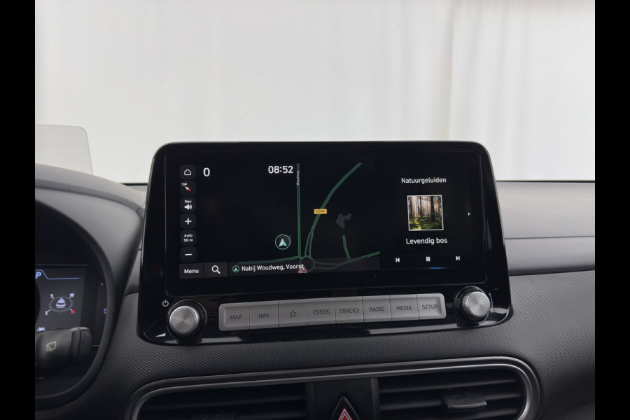 Hyundai Kona EV Fashion 64 kWh (3-Fase) {SOH-100%} (INCL-BTW)  Aut * HEATPUMP | NAVI-FULLMAP | LEATHER-FABRIC | KEYLESS | CAMERA | DAB | ECC | PDC | ADAPTIVE-CRUISE | LANE-ASSIST | HEATED SEATS | PRIVACY-GLASS | HEAD-UP | SHIFT-PADDLES | 17"A