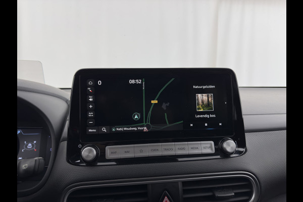 Hyundai Kona EV Fashion 64 kWh (3-Fase) {SOH-100%} (INCL-BTW)  Aut * HEATPUMP | NAVI-FULLMAP | LEATHER-FABRIC | KEYLESS | CAMERA | DAB | ECC | PDC | ADAPTIVE-CRUISE | LANE-ASSIST | HEATED SEATS | PRIVACY-GLASS | HEAD-UP | SHIFT-PADDLES | 17"A