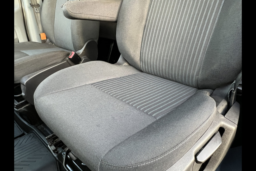 Ford Transit 350 2.0 TDCI L4H3 DC Dubbel Cabine 5Pers.