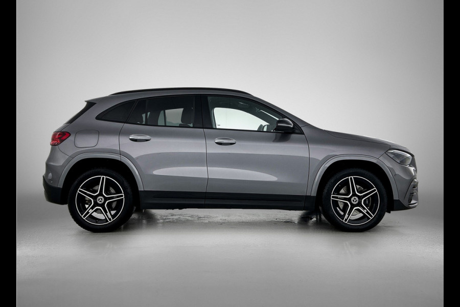 Mercedes-Benz GLA 250 e AMG Plug-In Hybride 5 spaaks lichtmetalen velgen | Navigatie | Parking support met camera | Inclusief 24 maanden MB Certified garantie voor Europa.