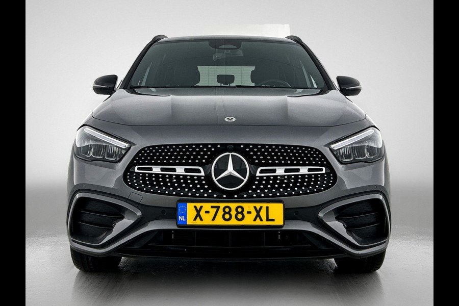 Mercedes-Benz GLA 250 e AMG Plug-In Hybride 5 spaaks lichtmetalen velgen | Navigatie | Parking support met camera | Inclusief 24 maanden MB Certified garantie voor Europa.
