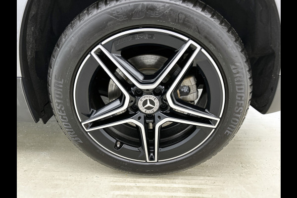 Mercedes-Benz GLA 250 e AMG Plug-In Hybride 5 spaaks lichtmetalen velgen | Navigatie | Parking support met camera | Inclusief 24 maanden MB Certified garantie voor Europa.