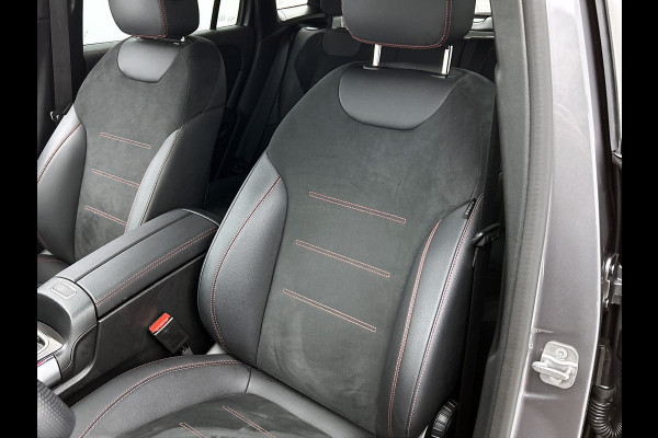 Mercedes-Benz GLA 250 e AMG Plug-In Hybride 5 spaaks lichtmetalen velgen | Navigatie | Parking support met camera | Inclusief 24 maanden MB Certified garantie voor Europa.