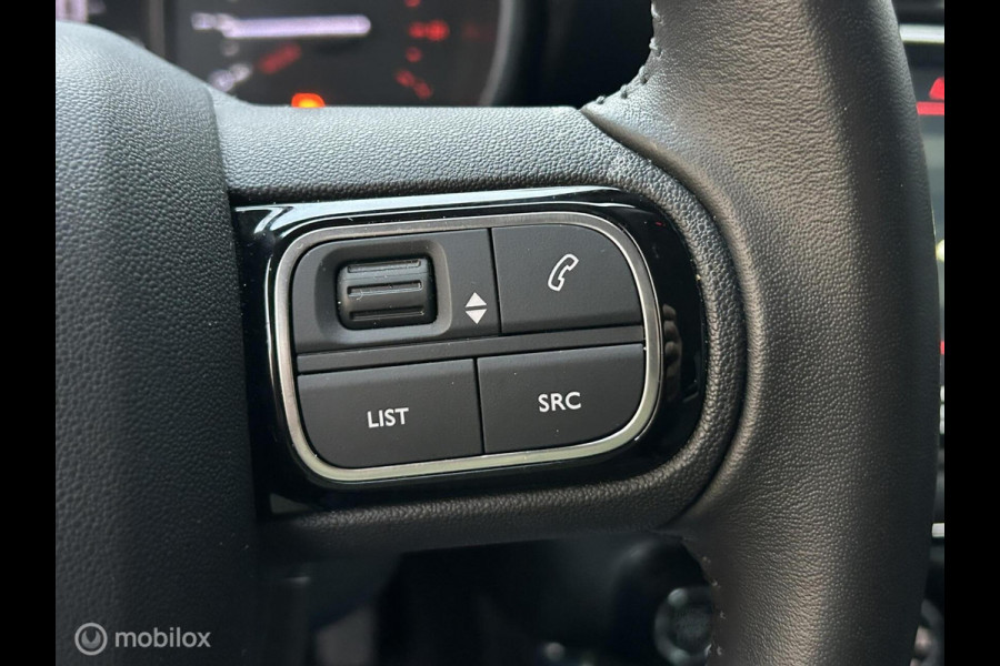 Citroën C3 Aircross 1.2 PureTech Max 110 PK 17" LM / FM nav / camera / LED