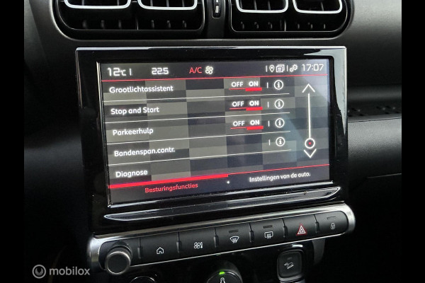Citroën C3 Aircross 1.2 PureTech Max 110 PK 17" LM / FM nav / camera / LED