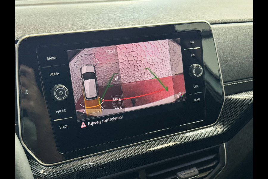 Volkswagen T-Cross ✅ NIEUWE AUTO ✅ TSI 115PK R-LINE EDITION KEYLESS TREKHAAK LED IQ CAMERA STOELVERW ✅2025✅ "Volkswagen rijden begint bij Topautos.nl – 75 topmodellen direct op voorraad!"