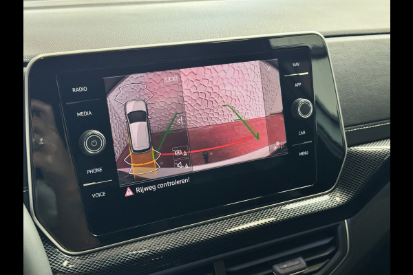 Volkswagen T-Cross ✅ NIEUWE AUTO ✅ TSI 115PK R-LINE EDITION KEYLESS TREKHAAK LED IQ CAMERA STOELVERW ✅2025✅ "Volkswagen rijden begint bij Topautos.nl – 75 topmodellen direct op voorraad!"