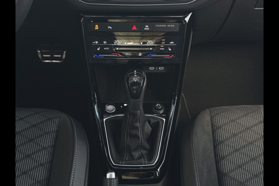 Volkswagen T-Cross ✅ NIEUWE AUTO ✅ TSI 115PK R-LINE EDITION KEYLESS TREKHAAK LED IQ CAMERA STOELVERW ✅2025✅ "Volkswagen rijden begint bij Topautos.nl – 75 topmodellen direct op voorraad!"