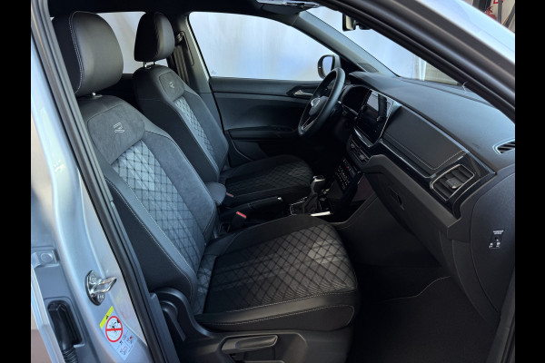 Volkswagen T-Cross ✅ NIEUWE AUTO ✅ TSI 115PK R-LINE EDITION KEYLESS TREKHAAK LED IQ CAMERA STOELVERW ✅2025✅ "Volkswagen rijden begint bij Topautos.nl – 75 topmodellen direct op voorraad!"