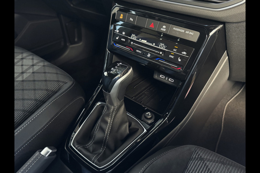 Volkswagen T-Cross ✅ NIEUWE AUTO ✅ TSI 115PK R-LINE EDITION KEYLESS TREKHAAK LED IQ CAMERA STOELVERW ✅2025✅ "Volkswagen rijden begint bij Topautos.nl – 75 topmodellen direct op voorraad!"