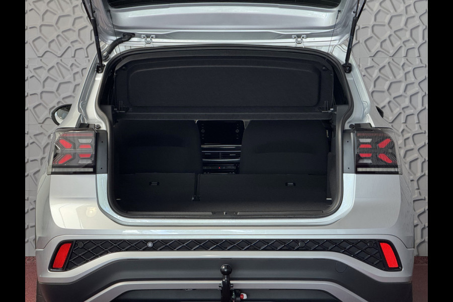 Volkswagen T-Cross ✅ NIEUWE AUTO ✅ TSI 115PK R-LINE EDITION KEYLESS TREKHAAK LED IQ CAMERA STOELVERW ✅2025✅ "Volkswagen rijden begint bij Topautos.nl – 75 topmodellen direct op voorraad!"