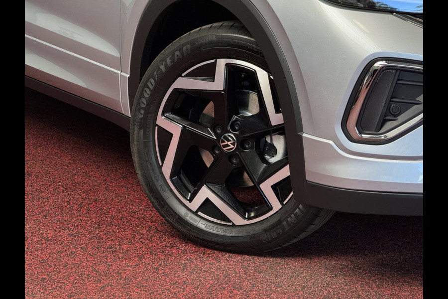 Volkswagen T-Cross ✅ NIEUWE AUTO ✅ TSI 115PK R-LINE EDITION KEYLESS TREKHAAK LED IQ CAMERA STOELVERW ✅2025✅ "Volkswagen rijden begint bij Topautos.nl – 75 topmodellen direct op voorraad!"