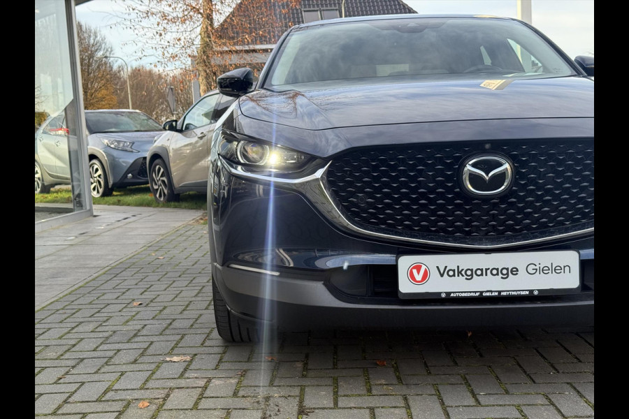 Mazda CX-30 Skyactiv-X 180pk Automaat Luxury | Eerste eigenaar, Trekhaak, Bose, 360 Camera, Leer, Dodehoekherkenning, Stoelverwarming