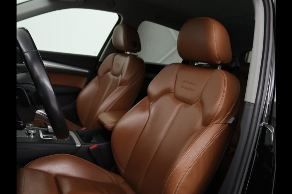 Audi Q5 2.0 TDI quattro Sport | Leder | Stoelverwarming | Trekhaak | Virtual Cockpit | Navigatie | Keyless | Xenon | Elektrische stoelen | Climate control | Parkeerhulp | Cruise control