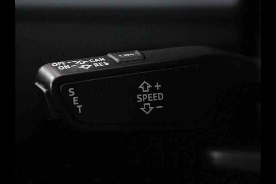 Audi Q5 2.0 TDI quattro Sport | Leder | Stoelverwarming | Trekhaak | Virtual Cockpit | Navigatie | Keyless | Xenon | Elektrische stoelen | Climate control | Parkeerhulp | Cruise control