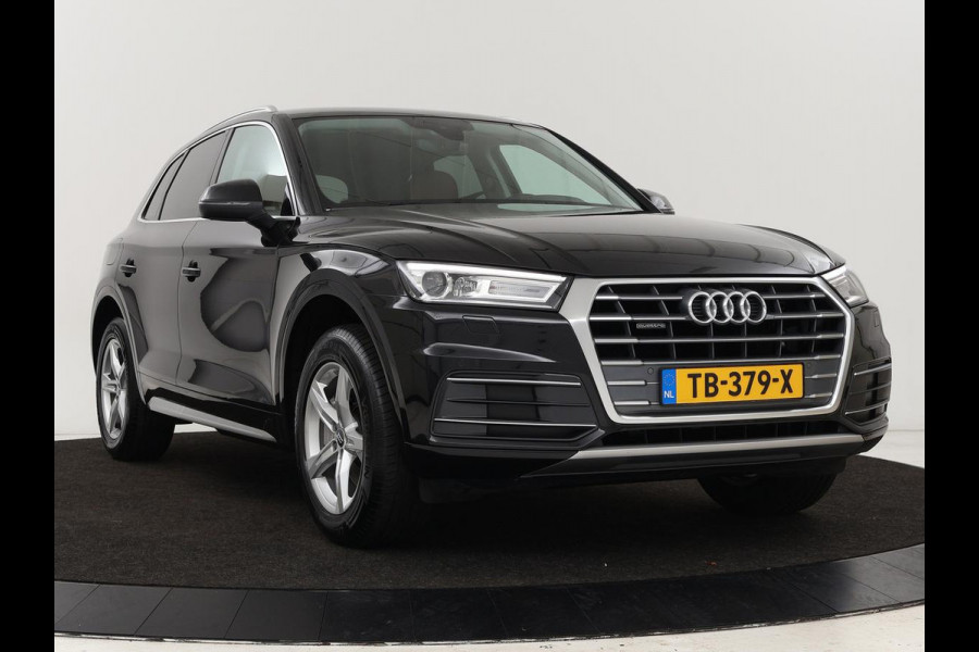 Audi Q5 2.0 TDI quattro Sport | Leder | Stoelverwarming | Trekhaak | Virtual Cockpit | Navigatie | Keyless | Xenon | Elektrische stoelen | Climate control | Parkeerhulp | Cruise control