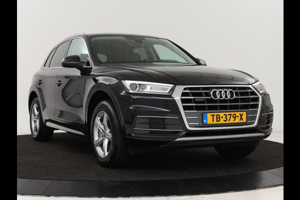 Audi Q5 2.0 TDI quattro Sport | Leder | Stoelverwarming | Trekhaak | Virtual Cockpit | Navigatie | Keyless | Xenon | Elektrische stoelen | Climate control | Parkeerhulp | Cruise control