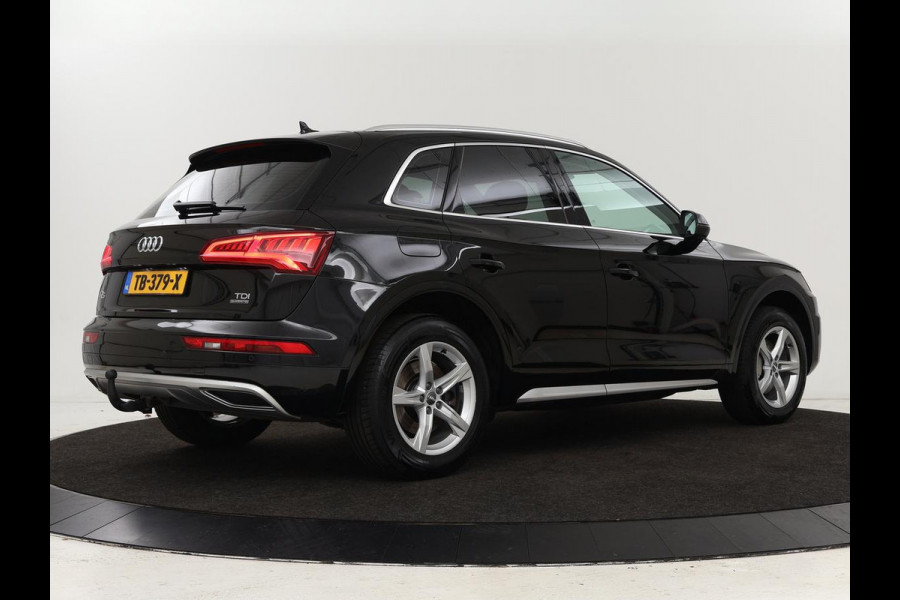 Audi Q5 2.0 TDI quattro Sport | Leder | Stoelverwarming | Trekhaak | Virtual Cockpit | Navigatie | Keyless | Xenon | Elektrische stoelen | Climate control | Parkeerhulp | Cruise control