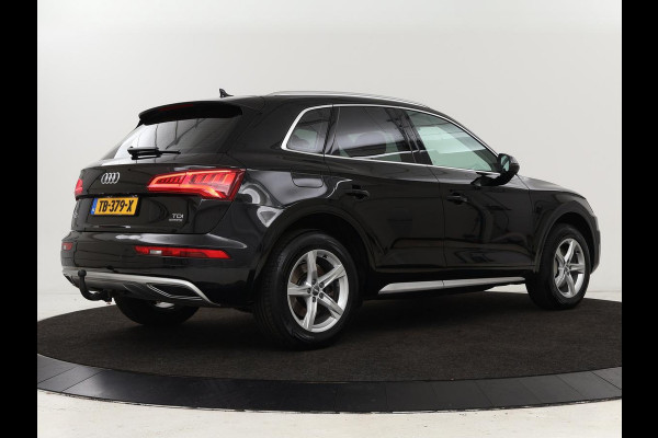 Audi Q5 2.0 TDI quattro Sport | Leder | Stoelverwarming | Trekhaak | Virtual Cockpit | Navigatie | Keyless | Xenon | Elektrische stoelen | Climate control | Parkeerhulp | Cruise control
