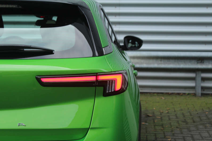 Opel Mokka 1.2 Turbo 131pk Elegance AUTOMAAT NL-Auto NAP Clima Cruise Carpaly Camera 17"LMV