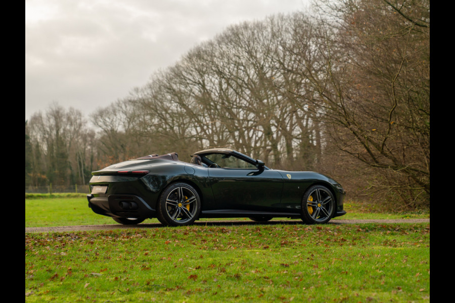Ferrari Roma Spider 3.9 V8 | Verde British | Pass. display | Carbon stuur