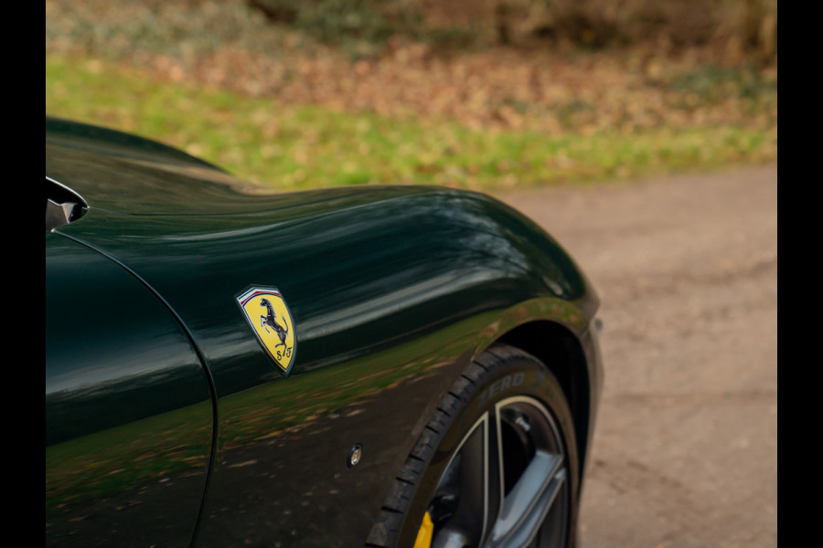 Ferrari Roma Spider 3.9 V8 | Verde British | Pass. display | Carbon stuur