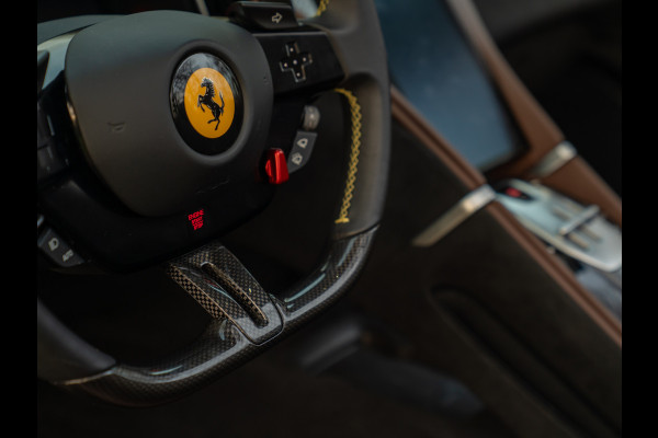 Ferrari Roma Spider 3.9 V8 | Verde British | Pass. display | Carbon stuur