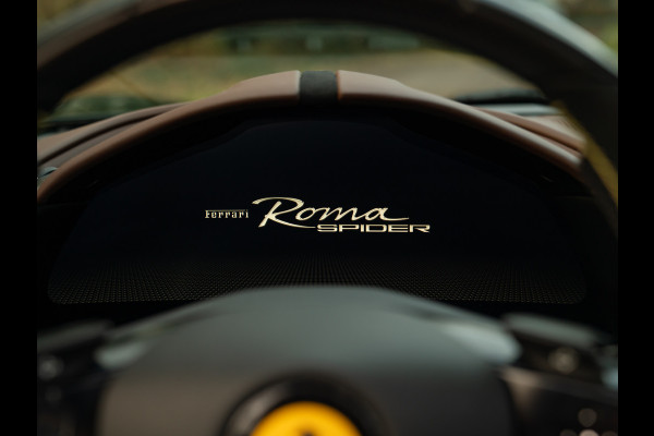 Ferrari Roma Spider 3.9 V8 | Verde British | Pass. display | Carbon stuur