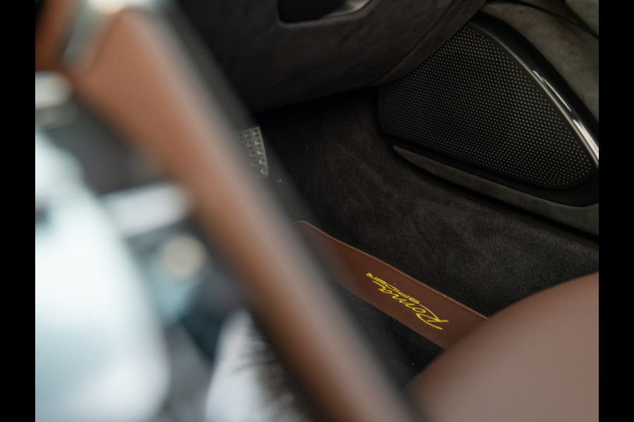 Ferrari Roma Spider 3.9 V8 | Verde British | Pass. display | Carbon stuur