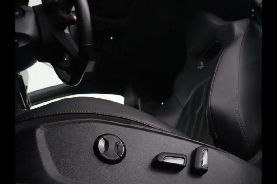 CUPRA Leon 1.4 eHybrid VZ | 245pk | Leder | Stoelverwarming | Camera | Carplay | Memory | Sfeerverlichting | Navigatie | Adaptive cruise | Keyless | Sportstoelen | Full LED | 19'' | PHEV | Plug In