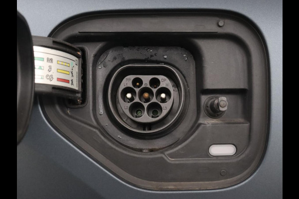 CUPRA Leon 1.4 eHybrid VZ | 245pk | Leder | Stoelverwarming | Camera | Carplay | Memory | Sfeerverlichting | Navigatie | Adaptive cruise | Keyless | Sportstoelen | Full LED | 19'' | PHEV | Plug In