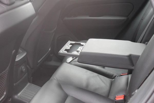 Volvo XC60 B5 250PK Automaat Momentum Exclusive Harman Kardon audio / Panormaisch schuif-kanteldak / Elektrisch met geheugen verstelbare voorstoelen