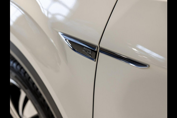 Volkswagen T-Roc 1.5 TSI R-Line Edition / 150pk / Panorama dak / Beats / Stoel en stuur verwarming /