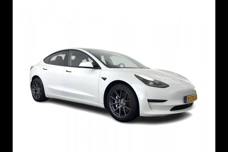 Tesla Model 3 Long Range AWD 75 kWh [3-Fase] {SOH-86%} (INCL-BTW)  Aut. *HEATPUMP | PANO | AUTO-PILOT | LUXURY-LEATHER | KEYLESS | FULL-LED | MEMORY-PACK | SURROUND-VIEW | DAB | CARPLAY | DIGI-COCKPIT | LANE-ASSIST | COMFORT-SEATS | 18"ALU*