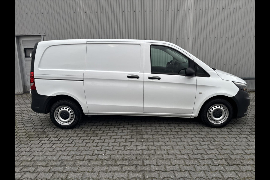 Mercedes-Benz Vito 111 CDI Functional*A/C*PDC*TEL*3PERSOONS*