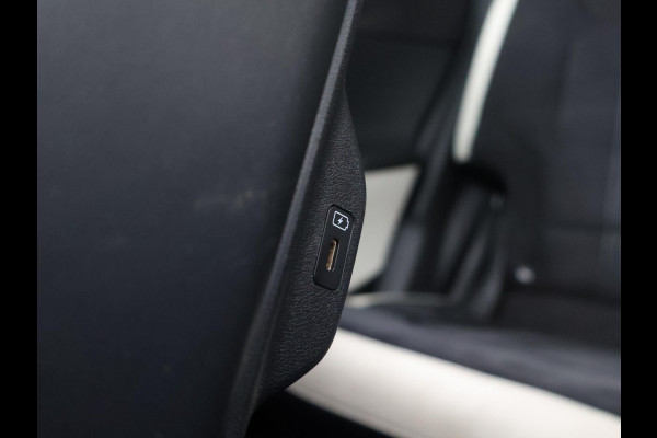 Kia Ev6 GT-LINE 77.4 kWh + SCHUIFDAK | MERIDIAN | HEAD-UP | STOELVENTILATIE | STOEL/STUURVERWARMING