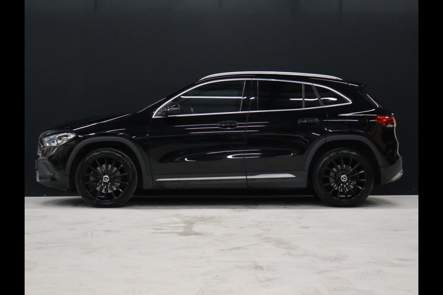 Mercedes-Benz GLA 250 e Business Solution Luxury Limited [TREKHAAK INKLAPBAAR, APPLE CARPLAY, ANDROID, STOELVERWARMING, CAMERA, VOL LEDER, CRUISE, CLIMATE, NIEUWSTAAT]
