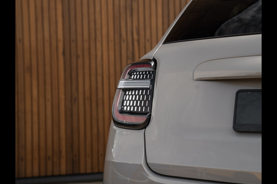 Fiat 600 1.2 Hybrid La Prima 145pk | Full option | CarPlay | Sabbia - Sand