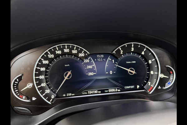 BMW X3 xDrive30i 252pk M-sport Automaat | Panoramadak | Leer | Stoelverwarming | Climate & cruise control | LED verlichting adaptief me