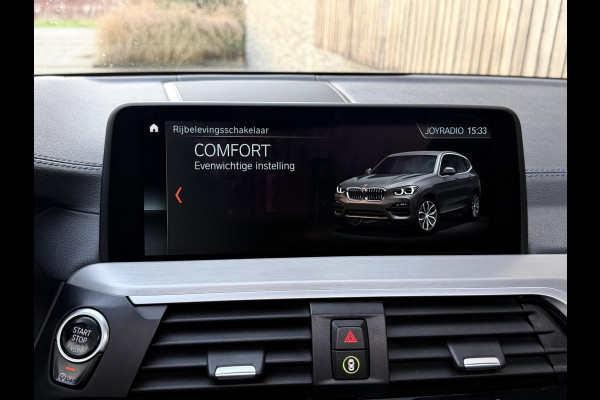 BMW X3 xDrive30i 252pk M-sport Automaat | Panoramadak | Leer | Stoelverwarming | Climate & cruise control | LED verlichting adaptief me